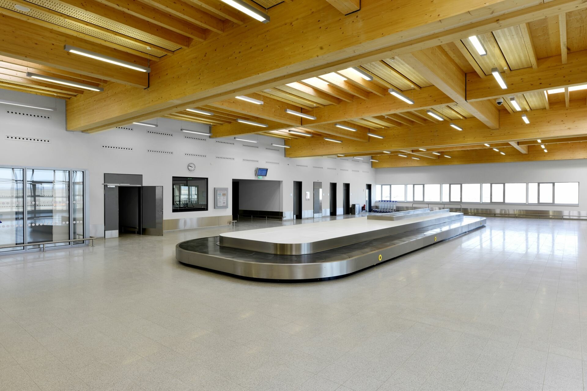 img_de_kassel_airport_7