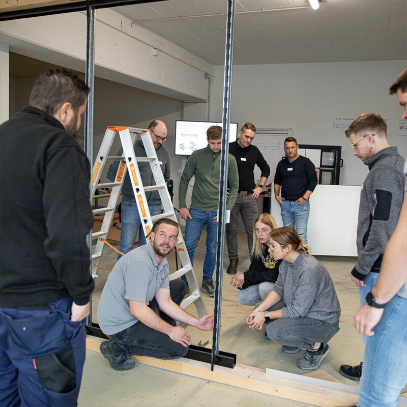 © © www.Lindner-Group.com © © www.Lindner-Group.com