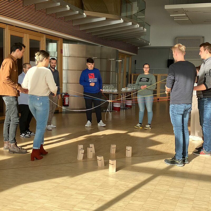 © © www.Lindner-Group.com © © www.Lindner-Group.com