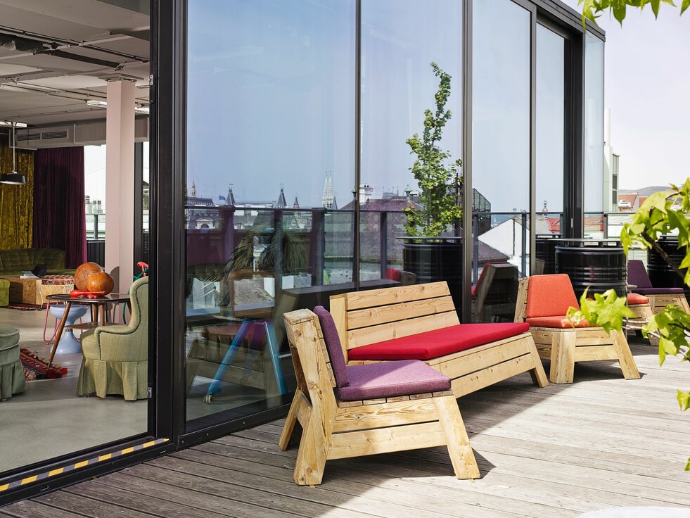 img_at_25_hours_hotel_6