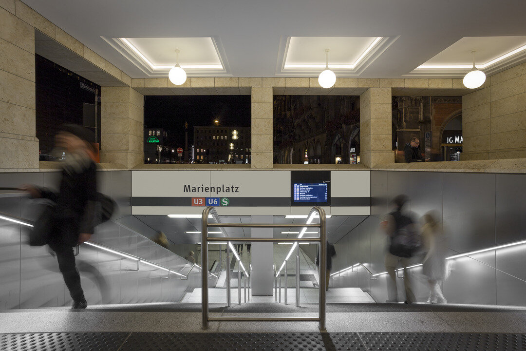 img_de_u-bahn_marienplatz_1