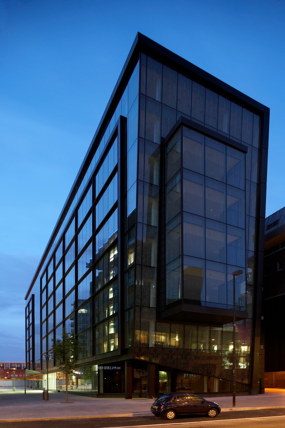References │ Experience Impressive Building Projects | No 5 St Paul's