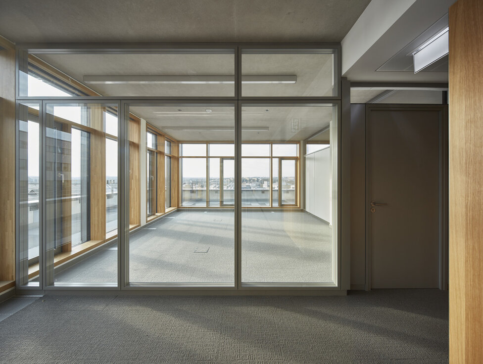 img_lux_mercier_3 img_lux_mercier_3