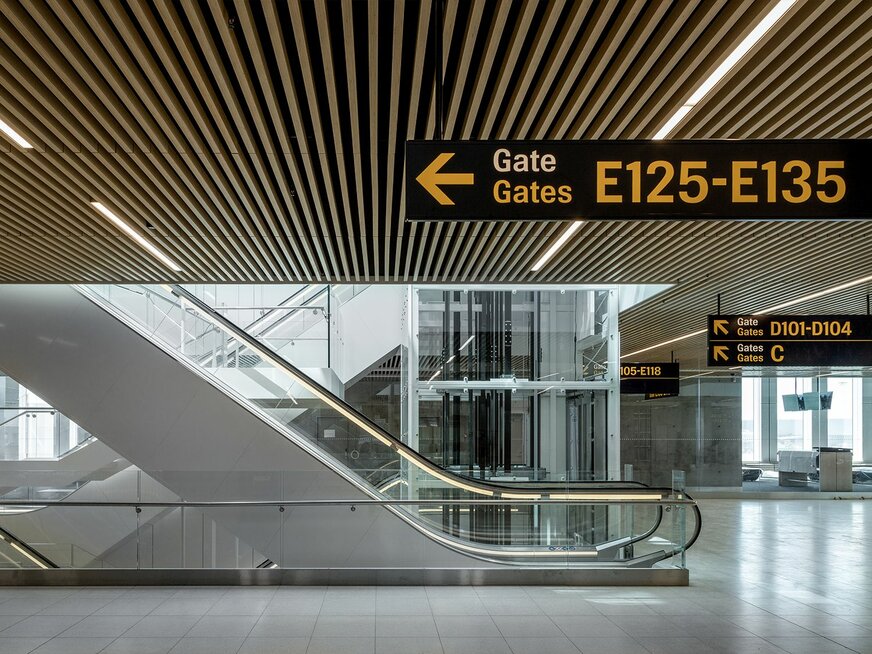 01-airport-copenhagen-finger-E