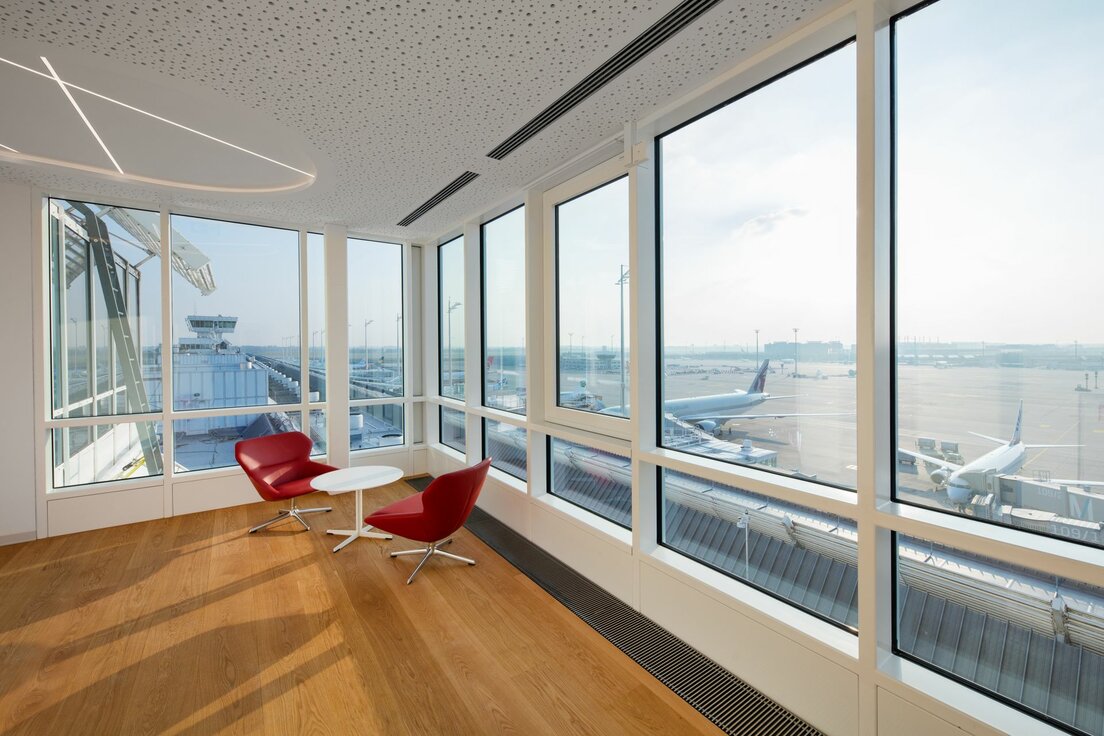 img_de_airport_lounge_wld_10