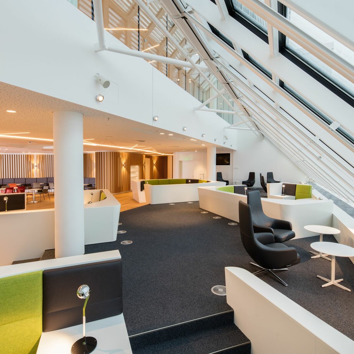 img_de_airport_lounge_wld_41