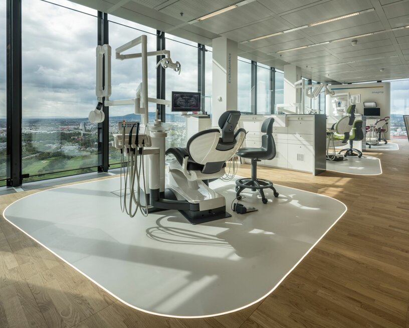 img_at_dentsply_sh_11