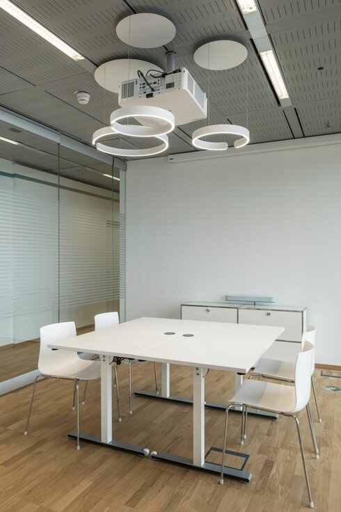 img_at_dentsply_sh_17