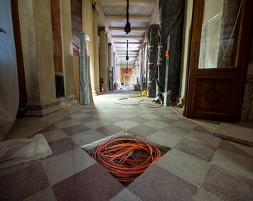 img_at_parlament_wien_22