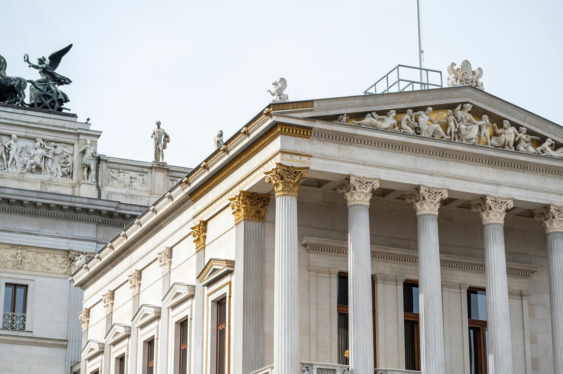 vienna_parlament_details-79 vienna_parlament_details-79