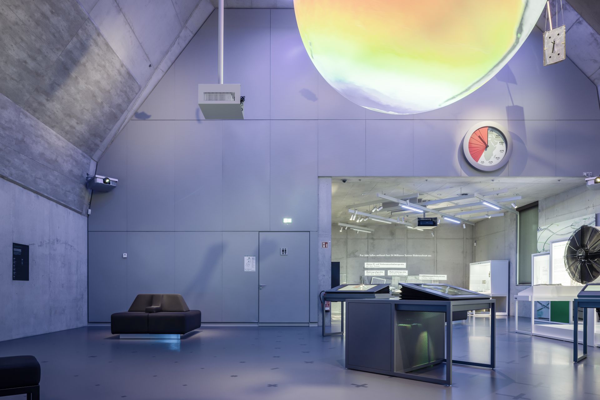References │ Experience Impressive Building Projects | Deutsches Museum ...