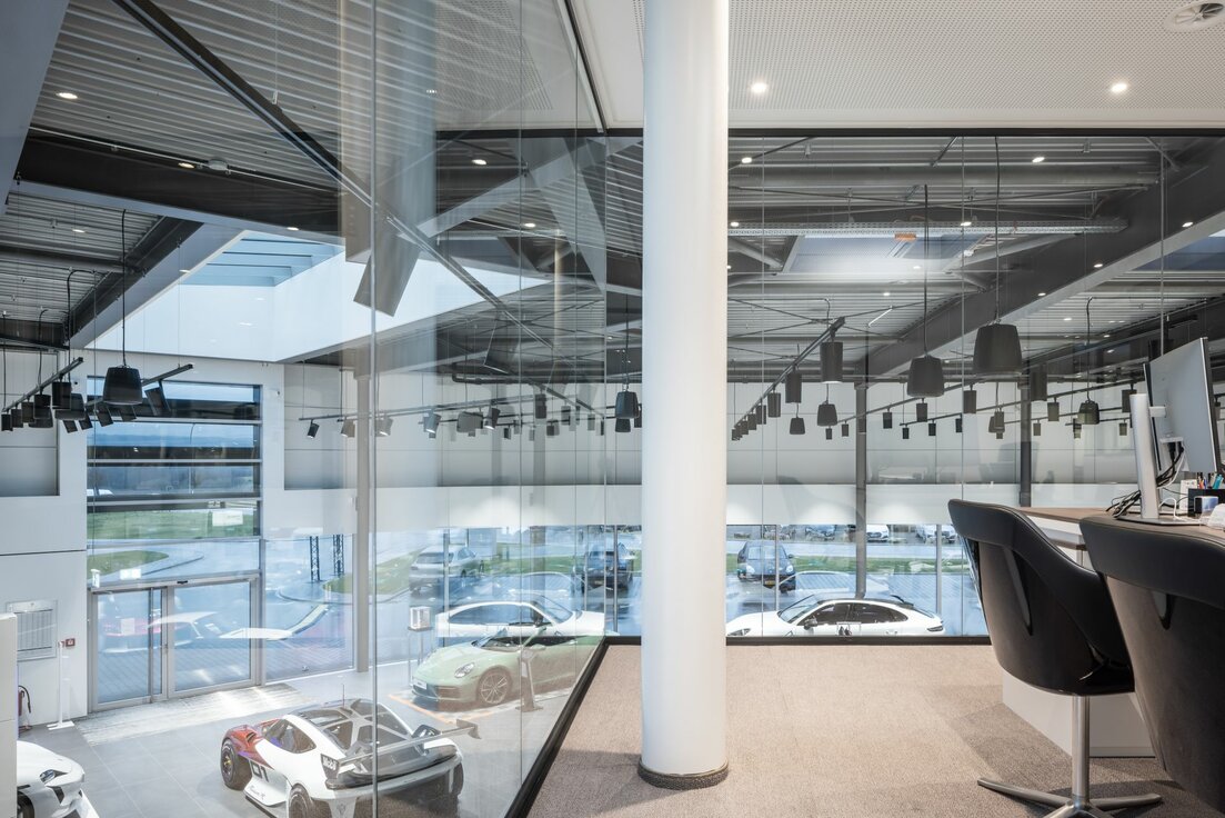 img_ch_porsche_roost_8