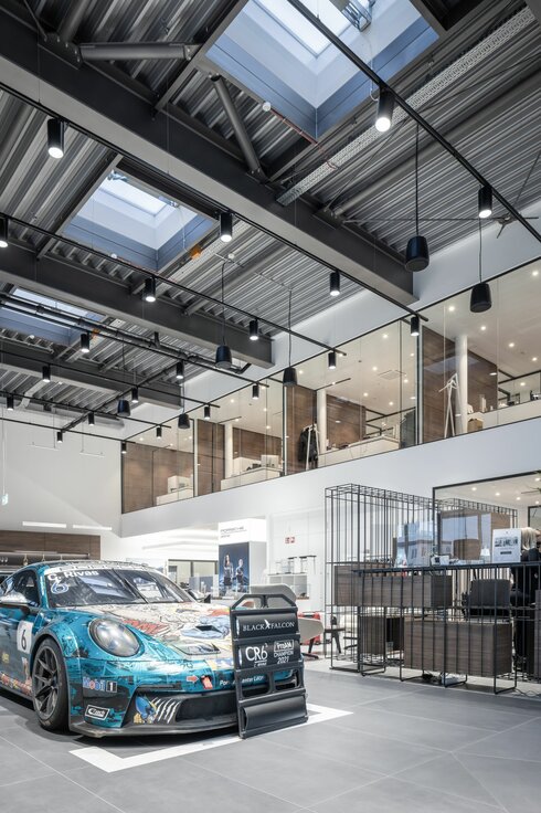 img_ch_porsche_roost_18