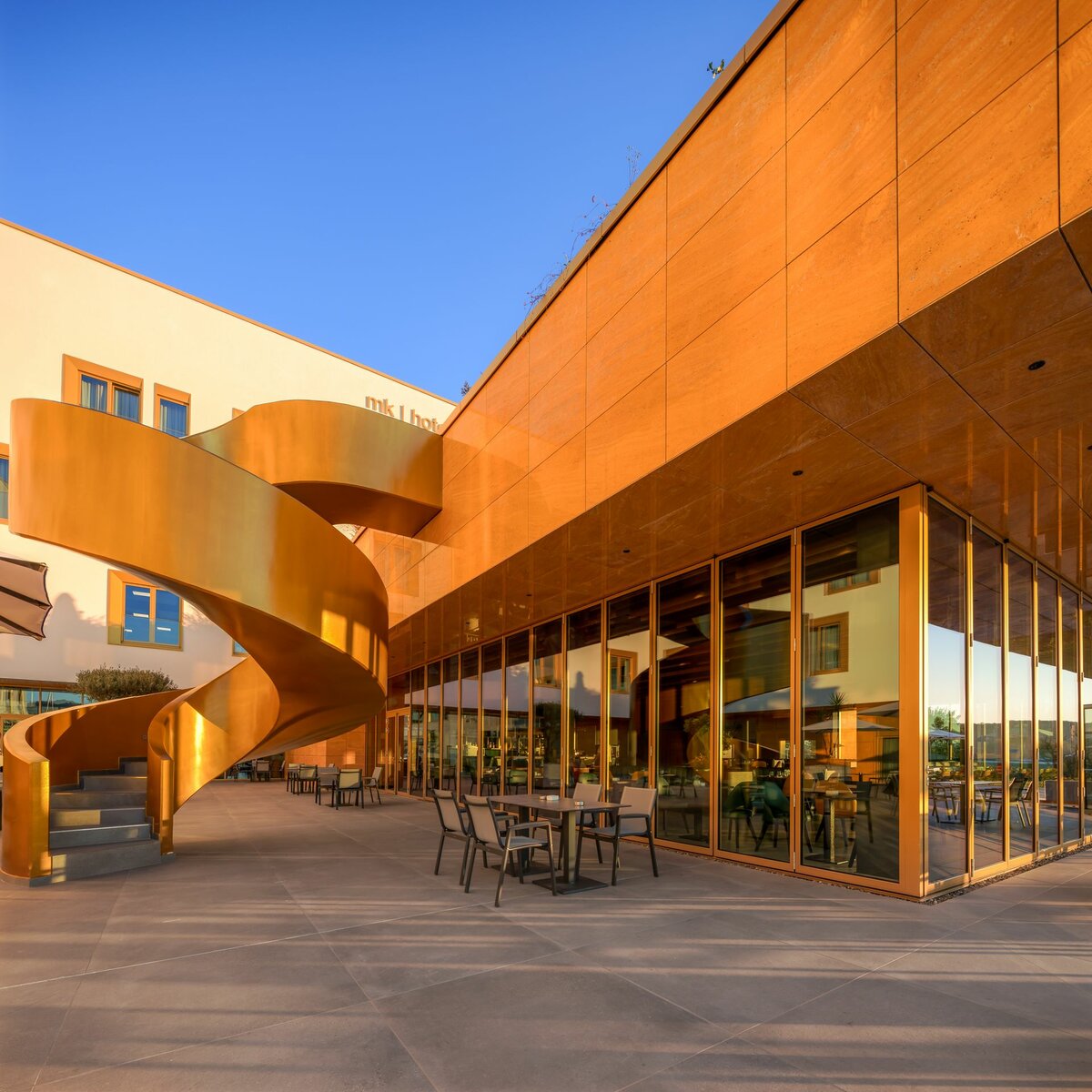 img-alb-mk-hotel-tirana-12