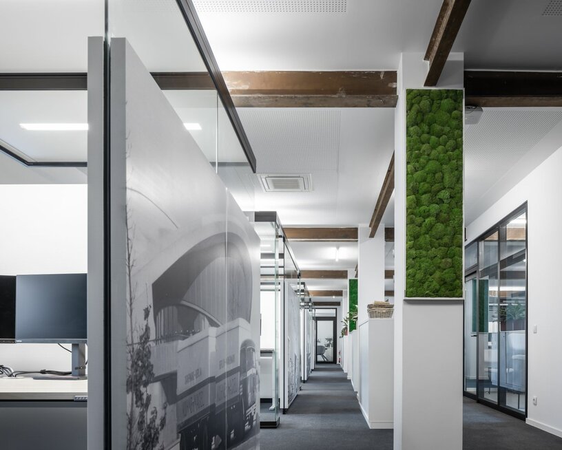 img-de-kuehne+nagel-sonnenallee-17