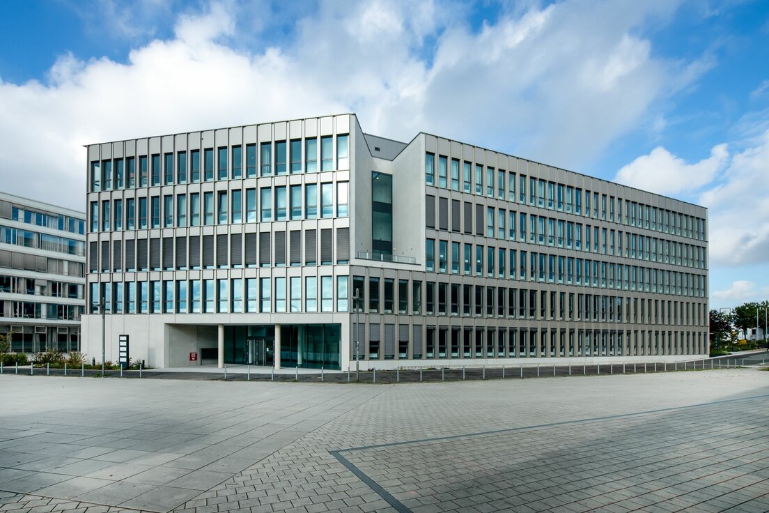 img-de-ms4-torhaus-expopark-hannover-01