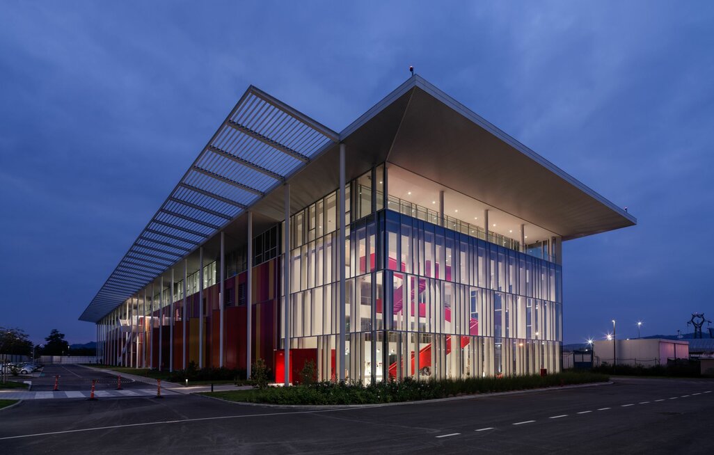 img-ita-ferrero-technical-center-alba-3