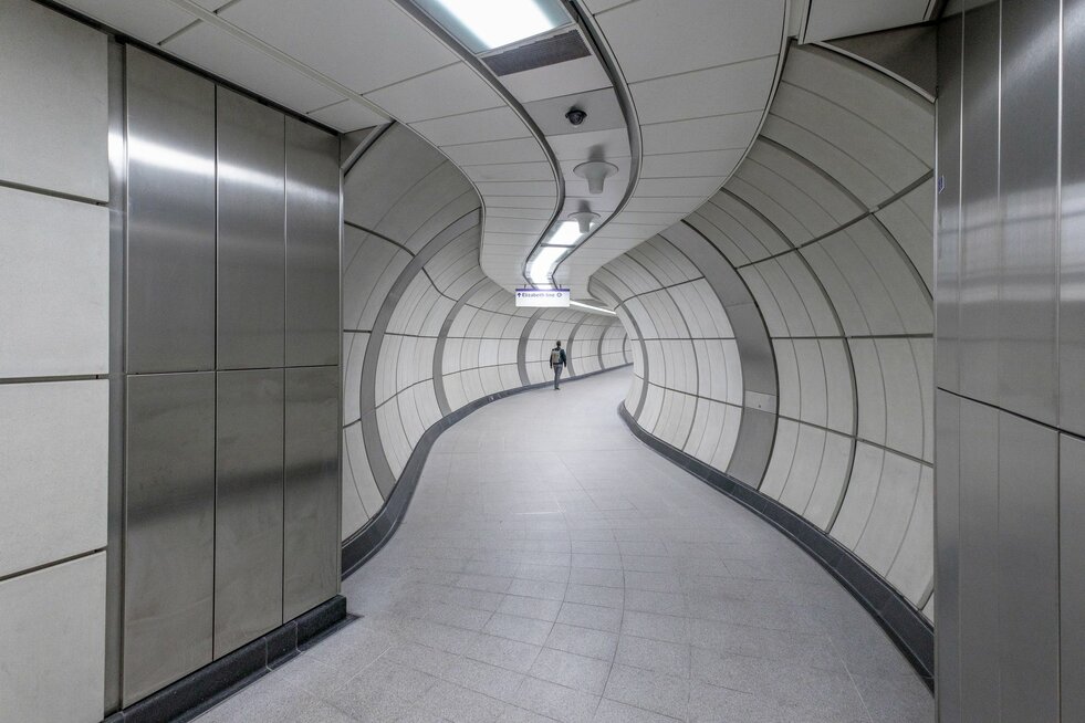 img-uk-elizabeth-line-bond-street (9)