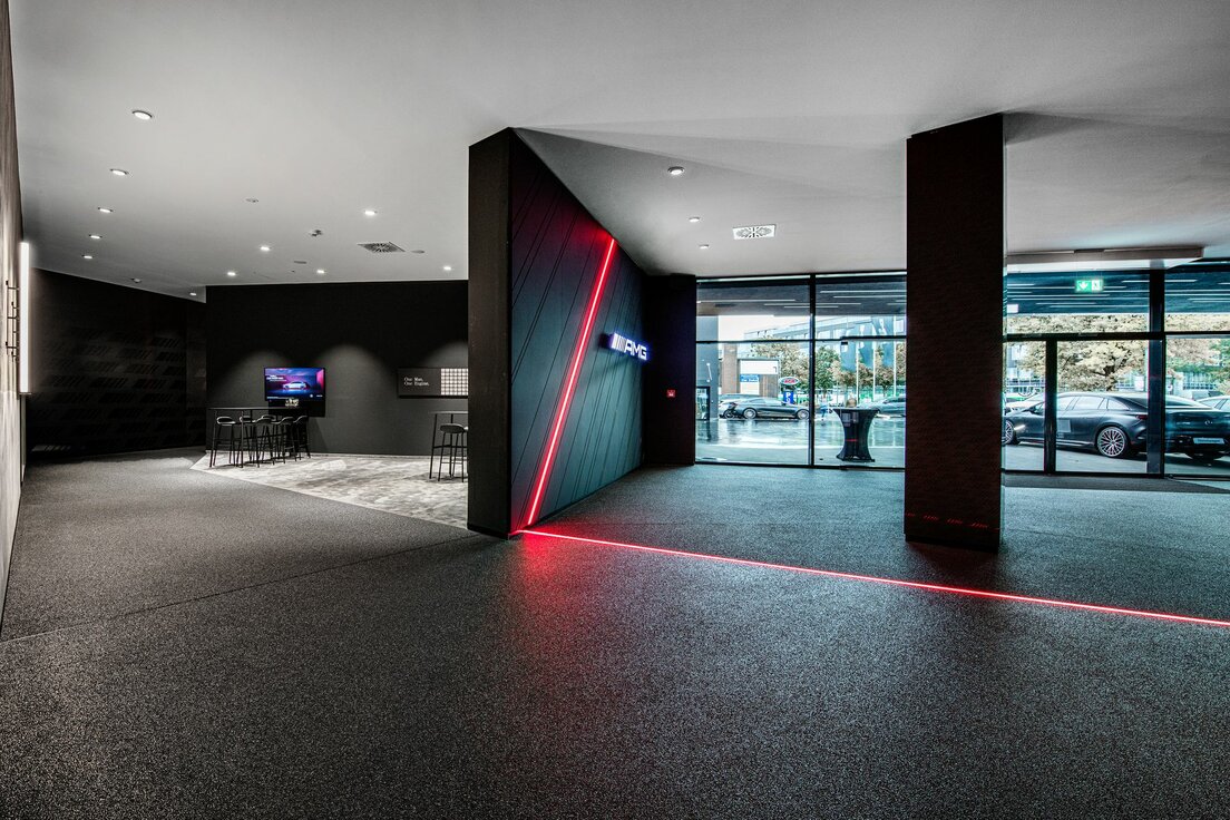 img-de-amg-brand-center-essen-12 img-de-amg-brand-center-essen-12