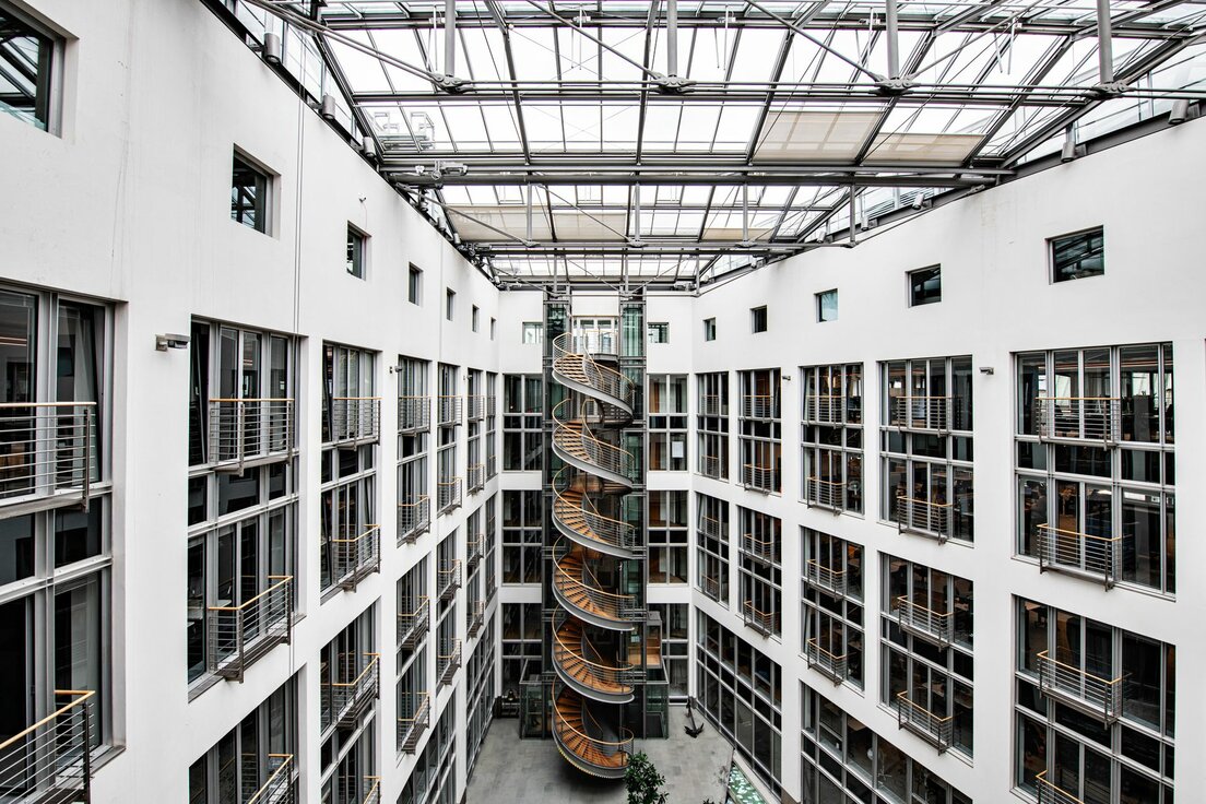 img-de-hapag-lloyd-rosenstrasse-02