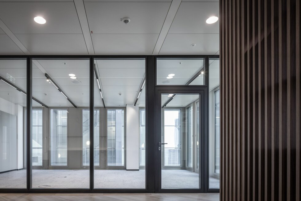 img-de-marienturm-etage-16-frankfurt-02