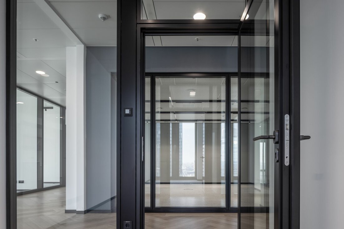 img-de-marienturm-etage-16-frankfurt-11