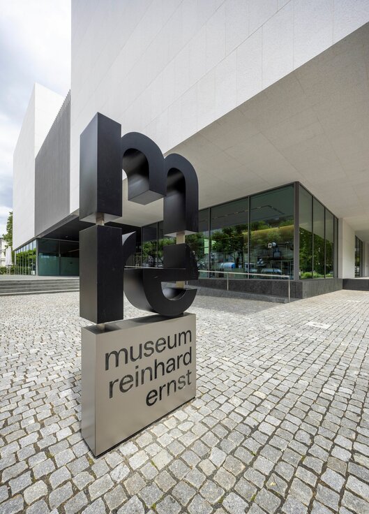 img-de-Museum-Reinhard-Ernst (49) img-de-Museum-Reinhard-Ernst (49)