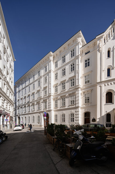 © © György Palkó