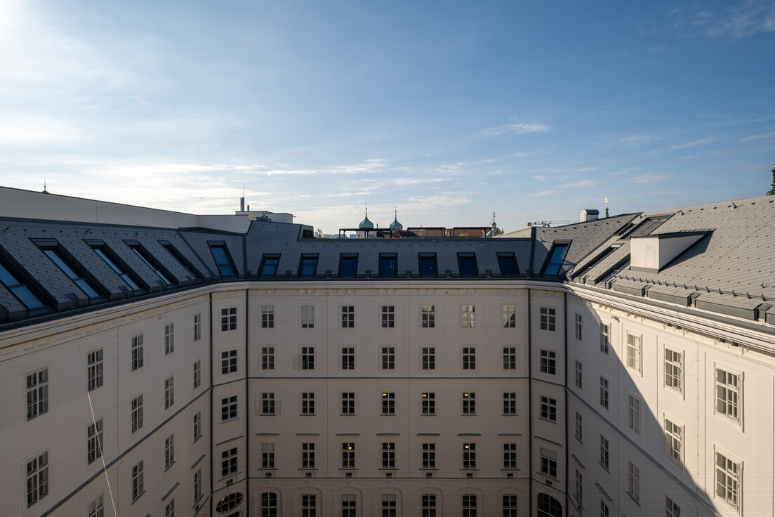 © © György Palkó