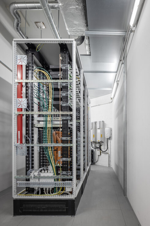 © © www.Lindner-Group.com © © www.Lindner-Group.com