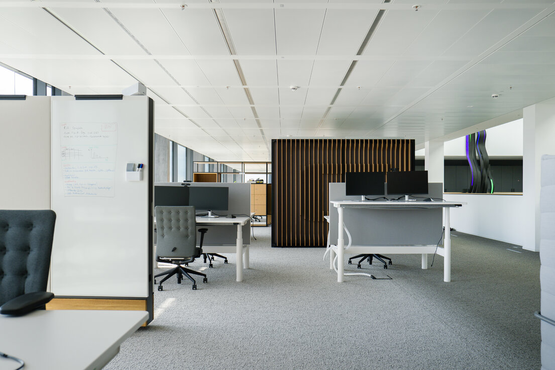 © © Bernhard Kahrmann 