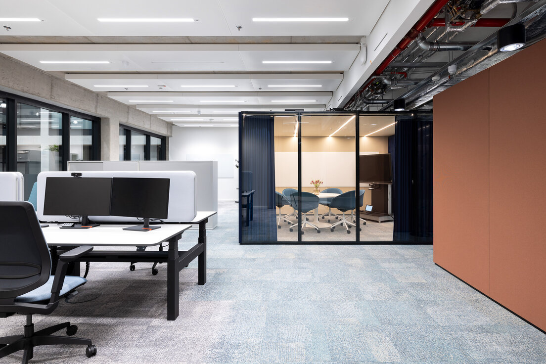 © © Nikolay Kasakov © © Nikolay Kasakov