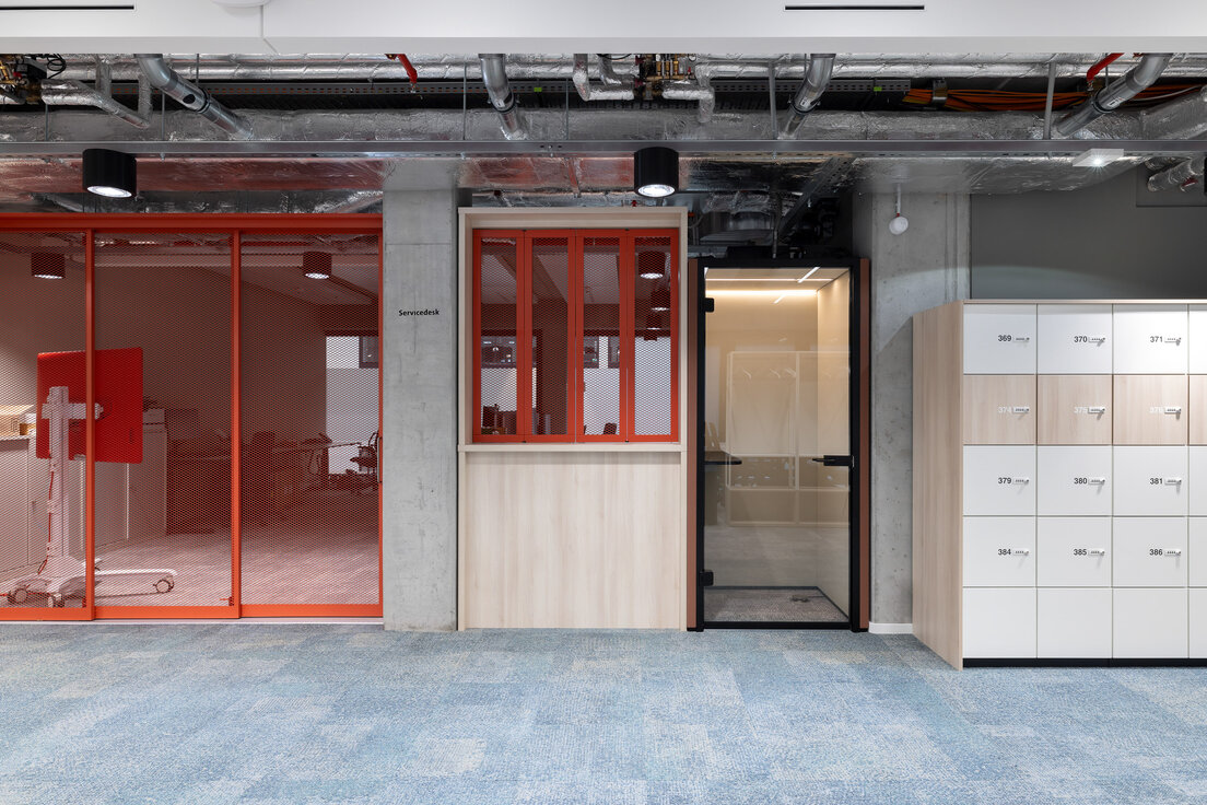 © © Nikolay Kasakov 