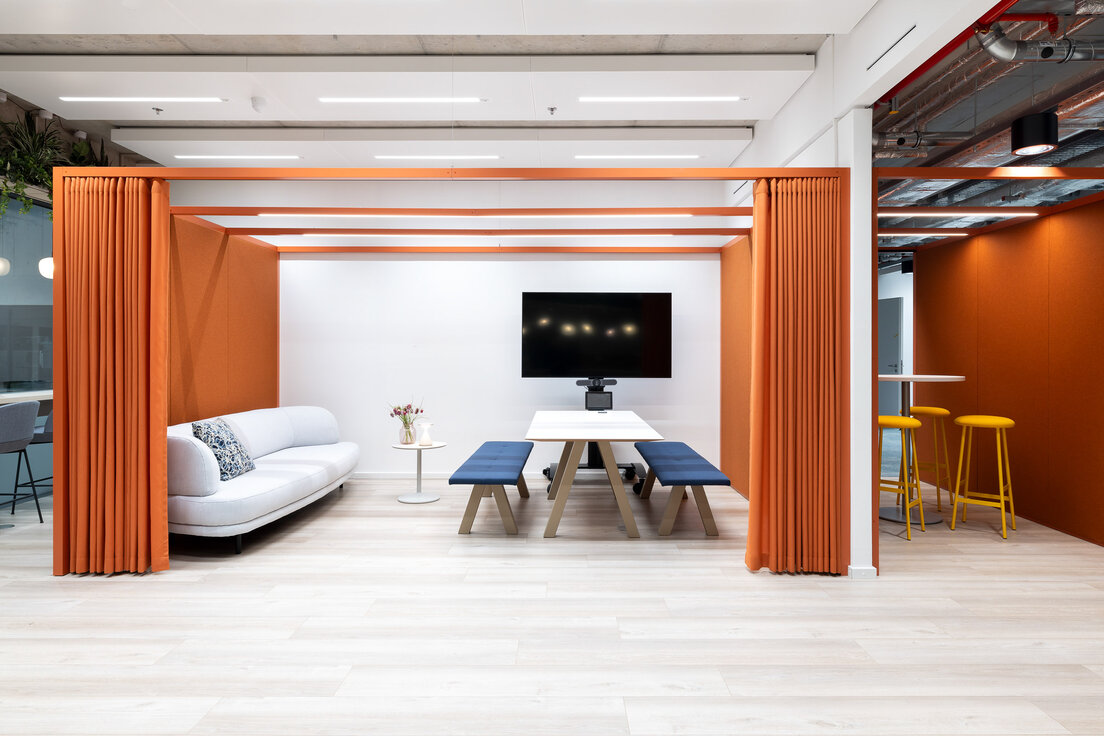 © © Nikolay Kasakov © © Nikolay Kasakov