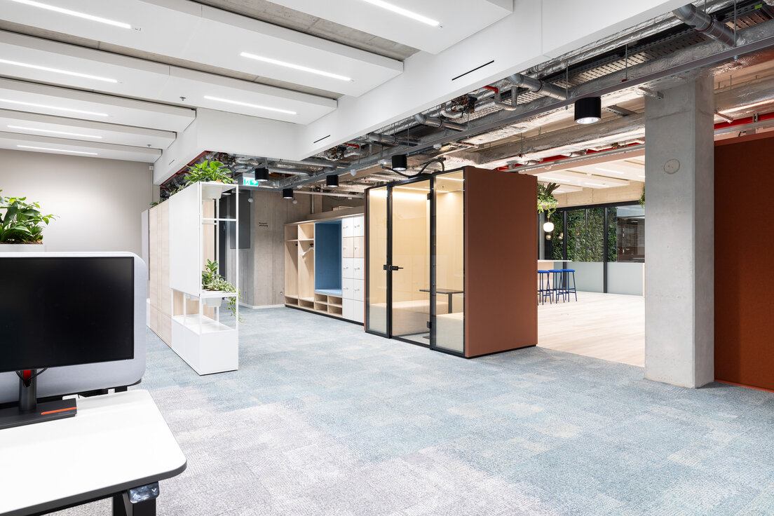 © © Nikolay Kasakov © © Nikolay Kasakov