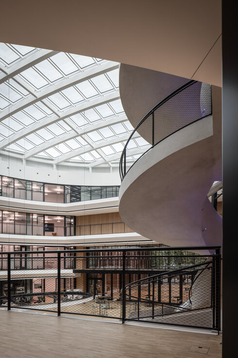 © © www.Lindner-Group.com