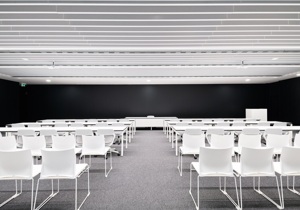 © © www.Lindner-Group.com