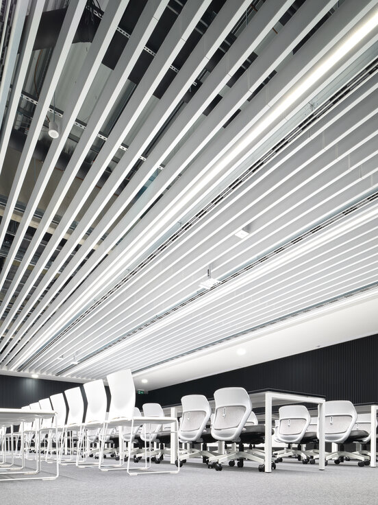 © © www.Lindner-Group.com