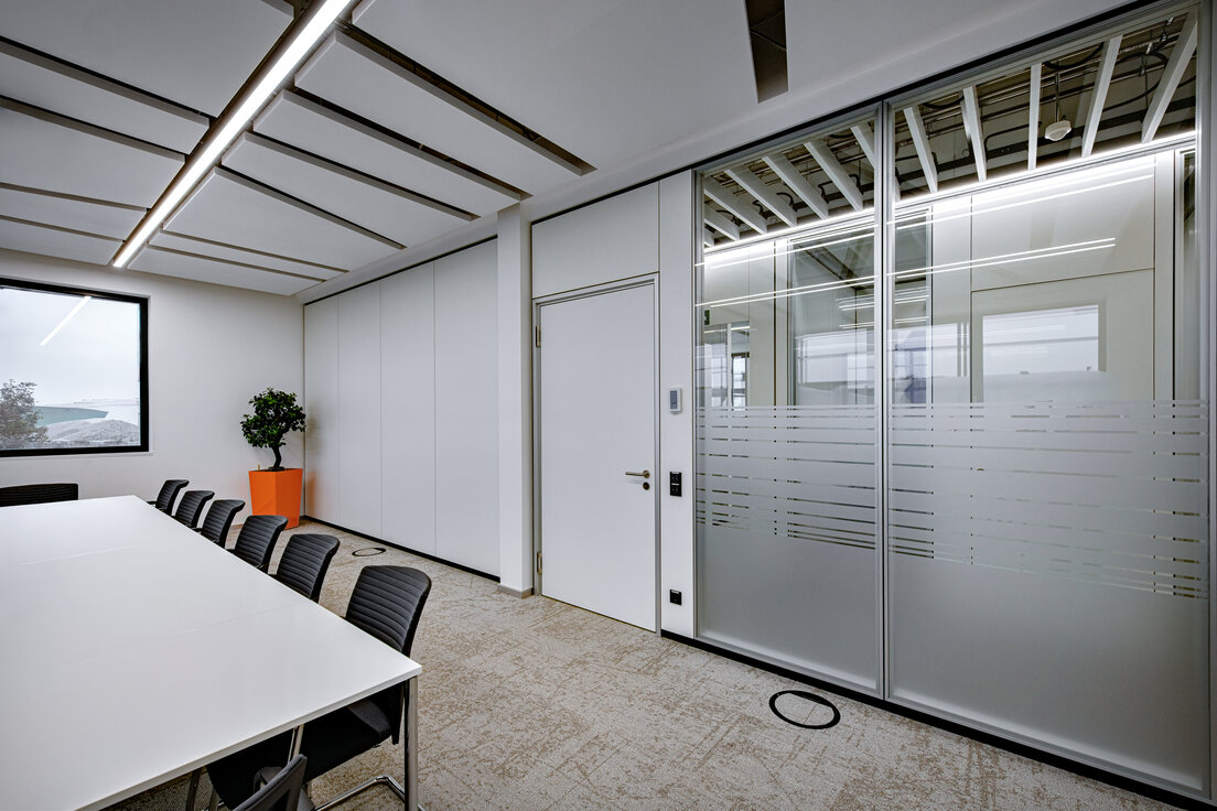 © © www.Lindner-Group.com © © www.Lindner-Group.com